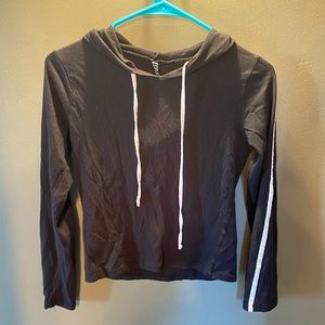 long Sleeve Hooded Crop Top